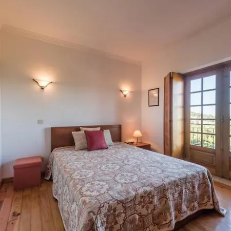 Guestready - Cabanelas & Pool 3* Guimarães