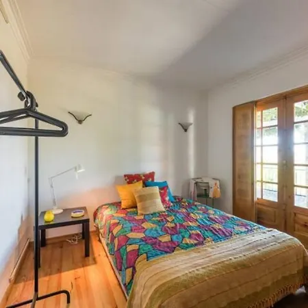 Penzion Guestready - Cabanelas & Pool Guimarães